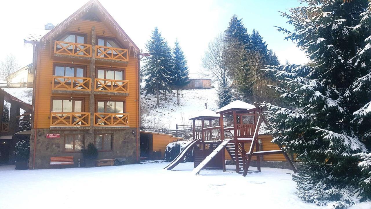 Karpatski Zori Hotel Bukovel Eksteriør bilde
